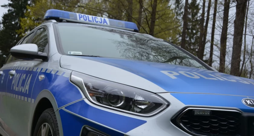 Znęcał się nad własną matką. Dostał zakaz zbliżania się i to kolejny raz