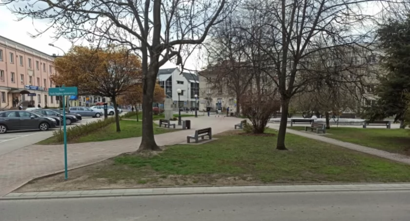 Remont skweru Zamenhofa niczym budowa szaletu na Plantach. Drogo jak diabli. Będzie kosztował ponad 3 mln zł