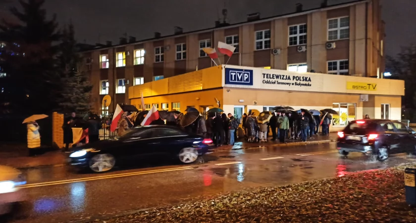 Poseł Zieliński domaga się informacji o działaniach ministra Sienkiewicza