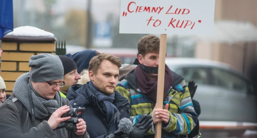 Krzysztof Truskolaski rzucił kamieniem, oberwał bumerangiem