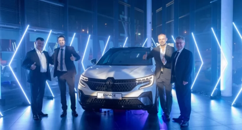 Auto Fus Group rozszerza ekspansję na Podlasiu. Działa już salon marek Renault i Dacia