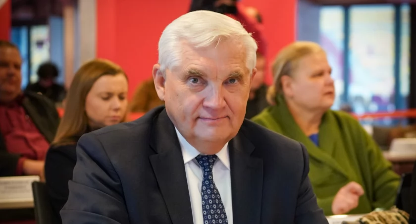 W referendum można odwołać prezydenta Białegostoku a nie prezydenta Polski