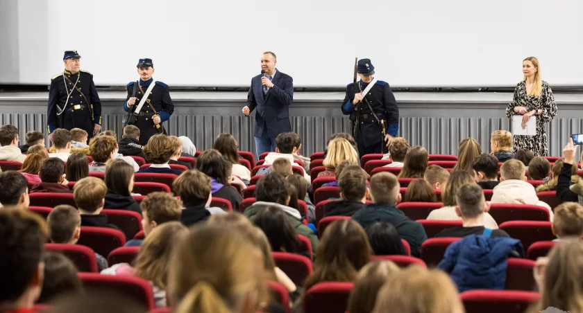 Uczniowie z Podlasia mieli okazję poznać bliżej postać ks. Stanisława Brzóskę