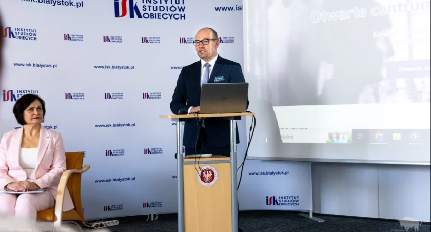 Kolejna już cyfrowa historia kobiet została zaprezentowana na UwB