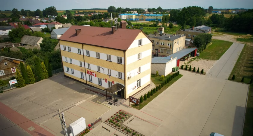 Dowoził wyborców do lokali. Walczył do końca. Jednak przegrał