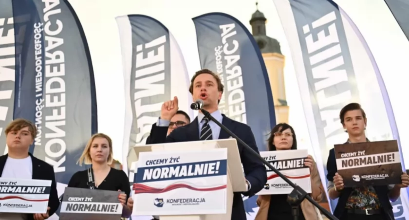 Liderzy Konfederacji w Białymstoku. Bosak o europosłach - nierobach: Won, wymienić ich, posłać nowych