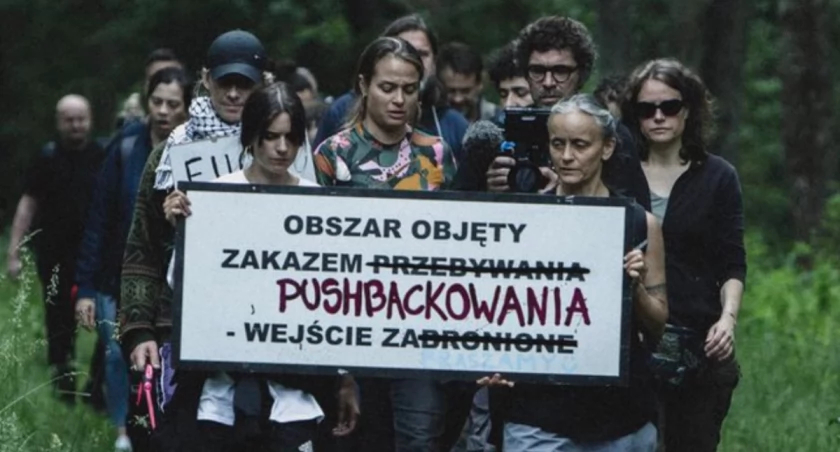 Rządowe Centrum Bezpieczeństwa informuje o strefie buforowej. Fundacja Ocalenie uważa, że to szczucie