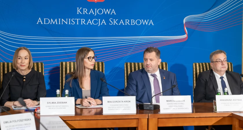 Fiskus elektronicznie rozliczył 23 mln PIT-ów