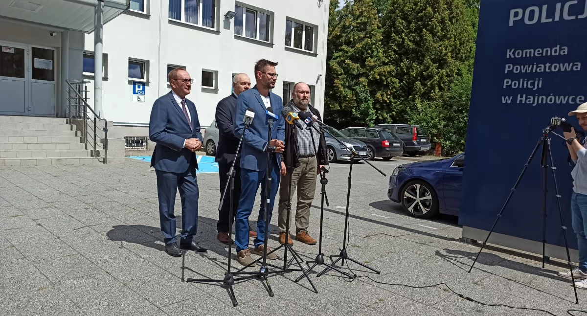 Rząd nie stoi murem za polskim mundurem. Dlatego w Hajnówce powstał społeczny komitet obrony dobrego imienia służb mundurowych