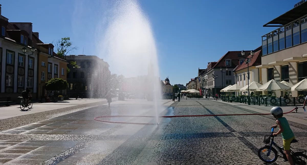 Upały nas na razie nie opuszczą. Jak sobie z tym poradzić?