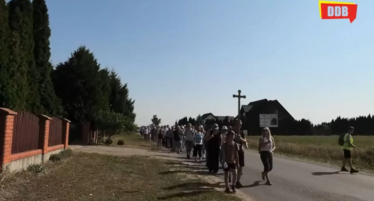 Z Białegostoku poszli do Matki Boskiej do Krypna. Rodzinna pielgrzymka w tym roku była bardzo liczna