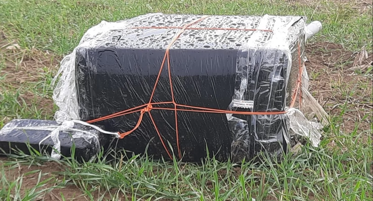 Balonami meteorologicznymi przenosili nielegalne papierosy
