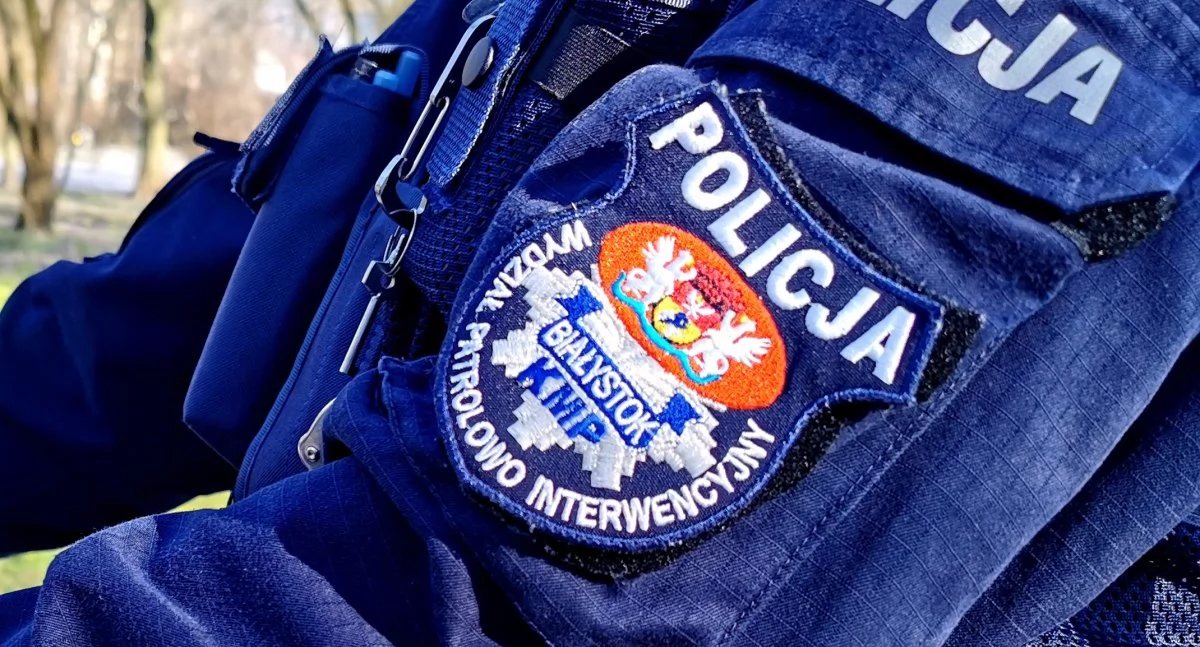 Mył samochody szmatą z piachem i niszczył karoserię. Myślał, że tak trzeba