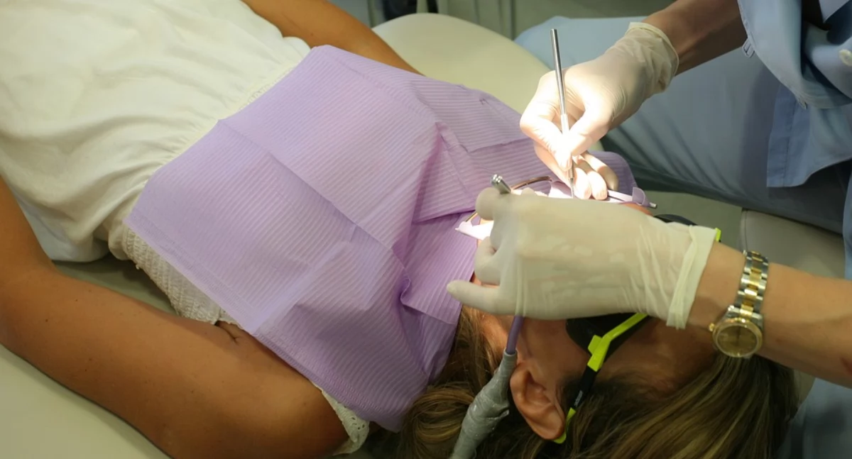 Polak u dentysty. Bardziej od zęba boli płacenie za wizyty u stomatologa