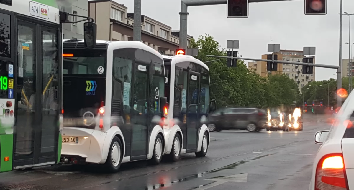 Problem z dostępem do transportu zbiorowego ma nawet co trzecie dziecko w Polsce