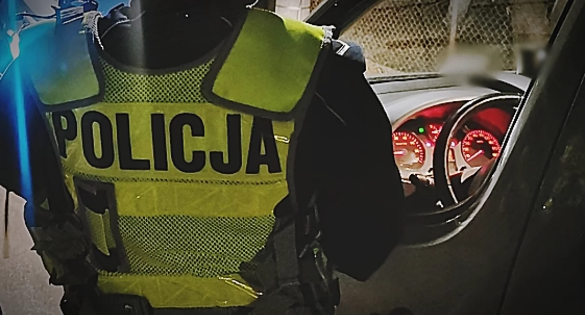 Pijany przyjechał zatankować na stacji paliw