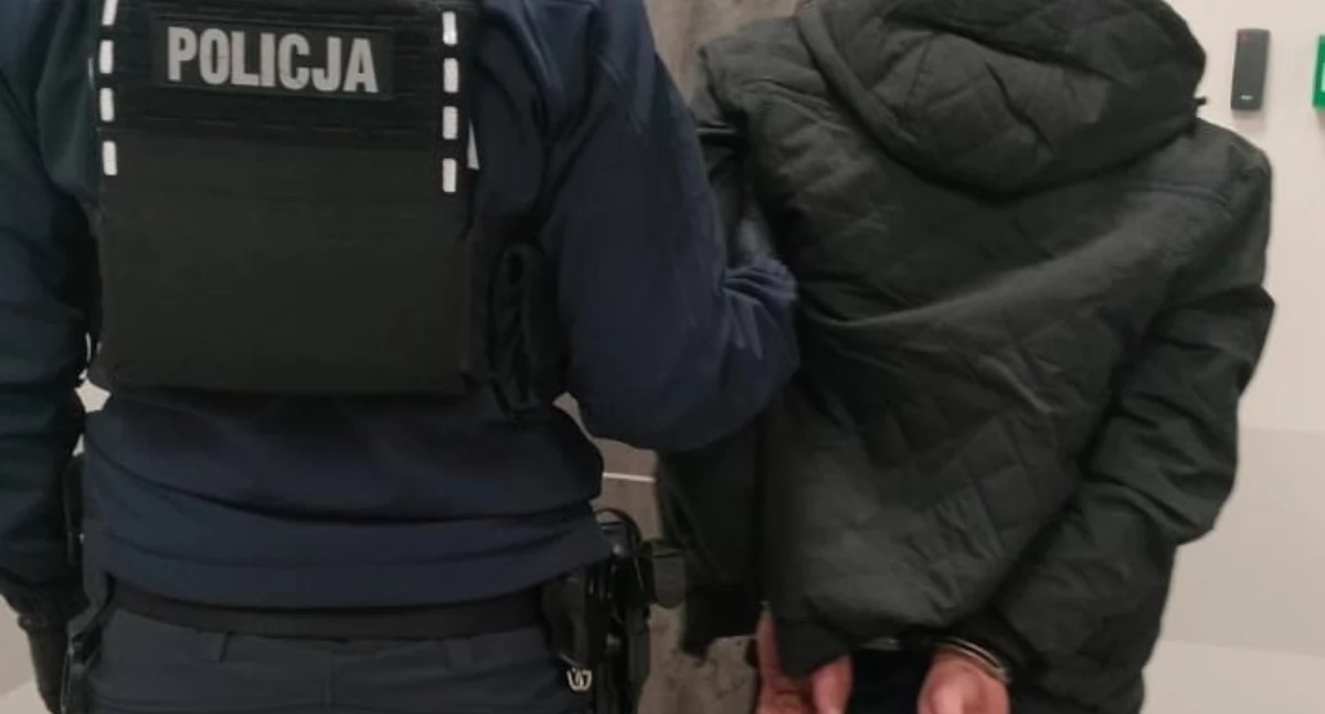 Białostoccy policjanci zatrzymali złodzieja. Odpowie przed sądem za włamanie do lombardu