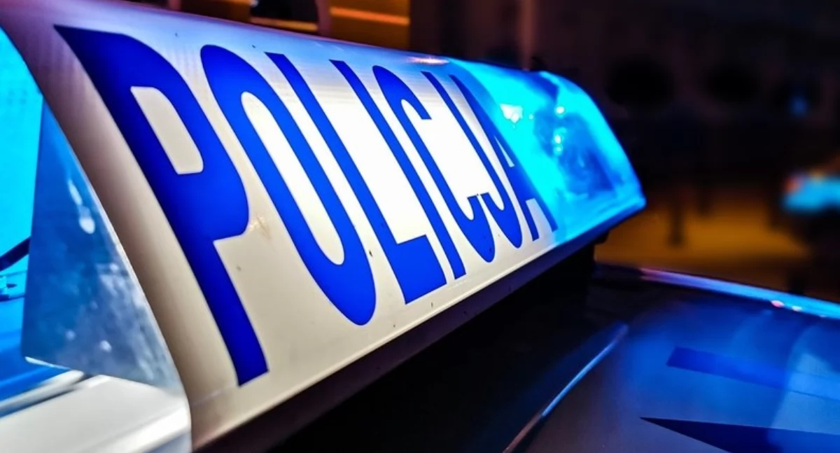 Policja w województwie podlaskim postawiona na nogi. Ktoś rozsyłał maile do szkół o ładunkach wybuchowych