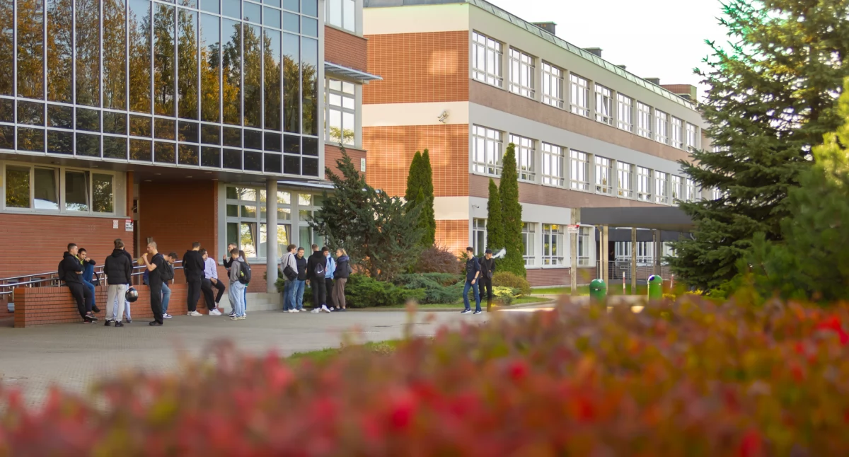 W kategorii zarządzanie rankingu QS World University Sustainability 2025 Politechnika Białostocka uplasowała się na 6. miejscu