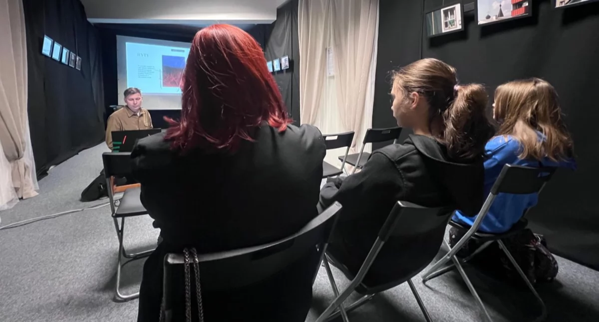 Młodzież z Podlasia poznaje rytuały związane z wodą
