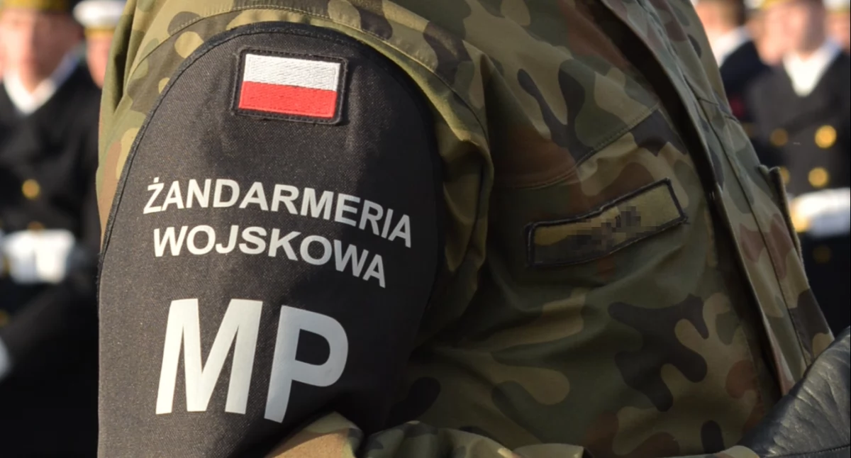 Na trzy miesiące do aresztu trafił żołnierz. Strzelał do cywilnego samochodu w nowy rok