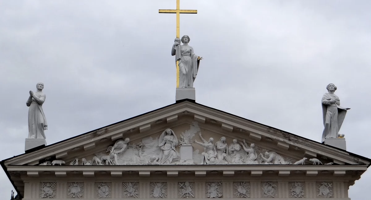 Insygnia grobowe władców Litwy i Polski odnalezione w wileńskiej katedrze