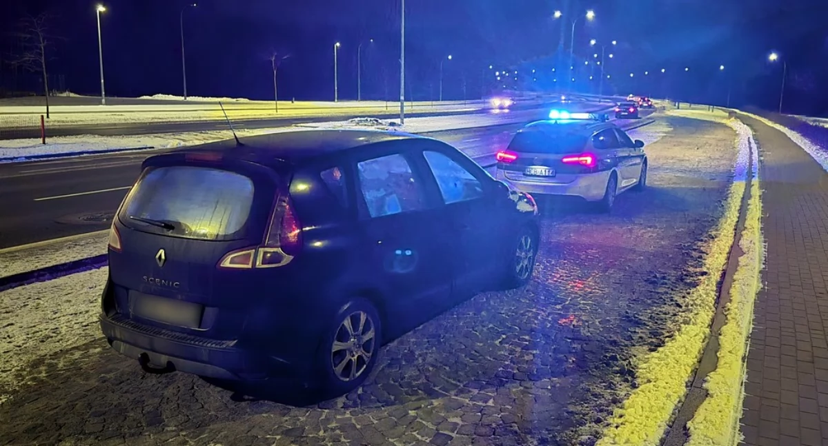 Pijany kierowca trafił na patrol funkcjonariuszy KAS. Dalej nie pojechał