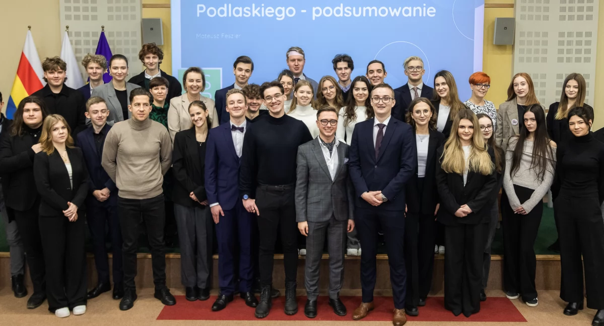 Młodzieżowi radni odbyli ostatnie posiedzenie. Ich kadencja dobiegła końca