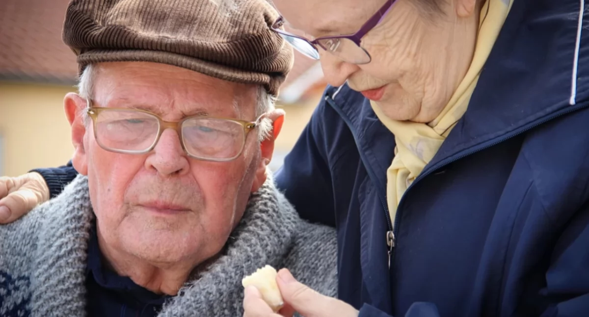Coraz więcej seniorów czeka na pomoc