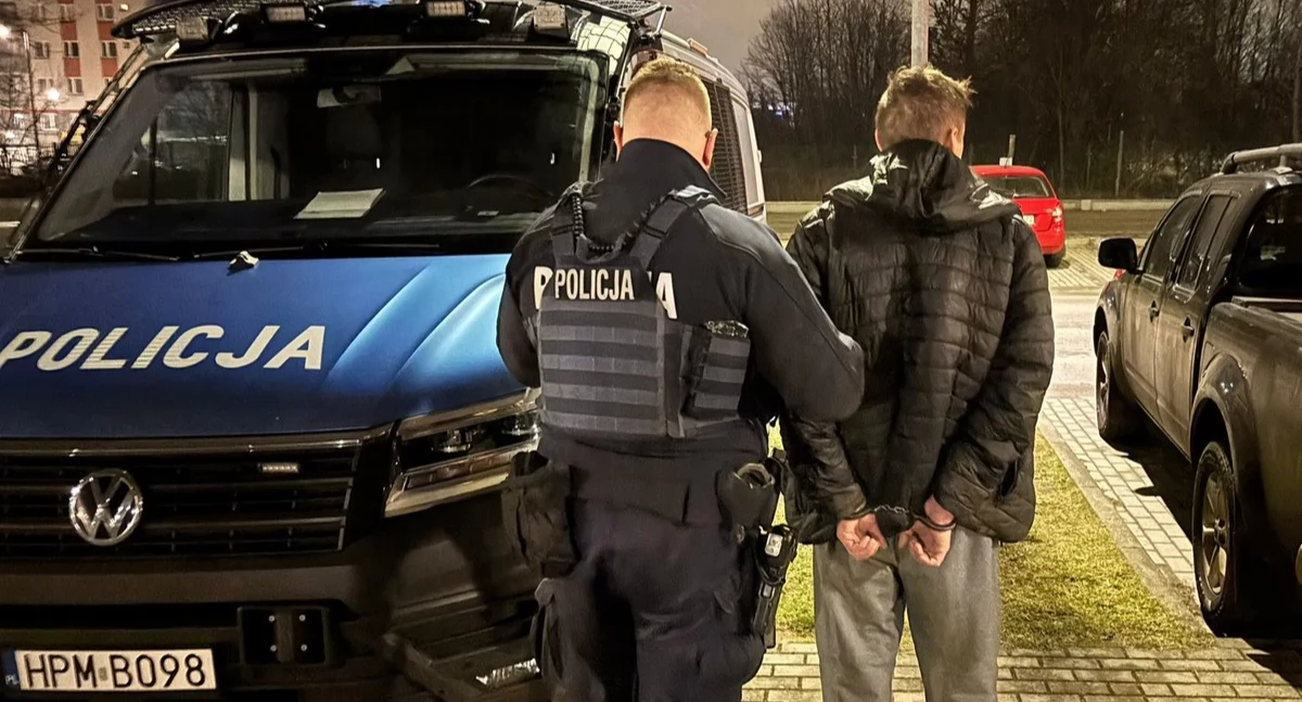Białostoccy policjanci zatrzymali poszukiwanych przez wymiar sprawiedliwości