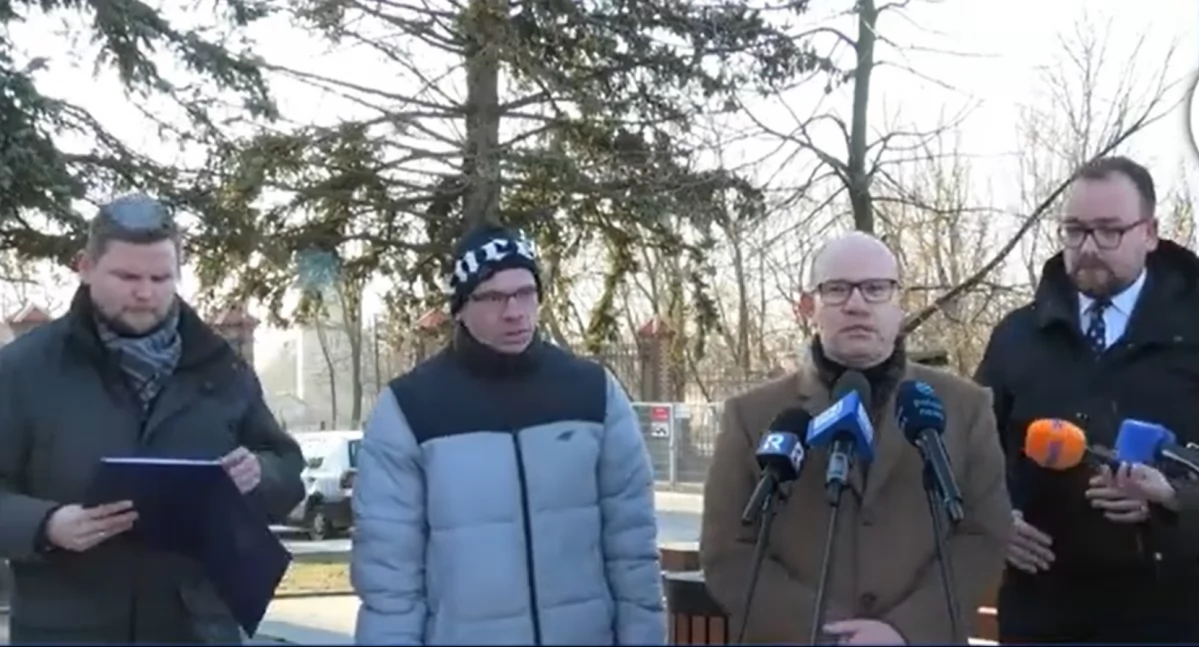 Co się stało w Choroszczy? Pytania o pacjentkę, która wypadła z I piętra (WIDEO)