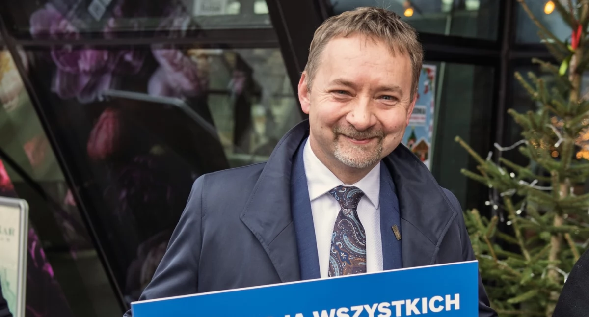 Wszystkie związki zawodowe w PKS Nova chcą odwołania prezesa