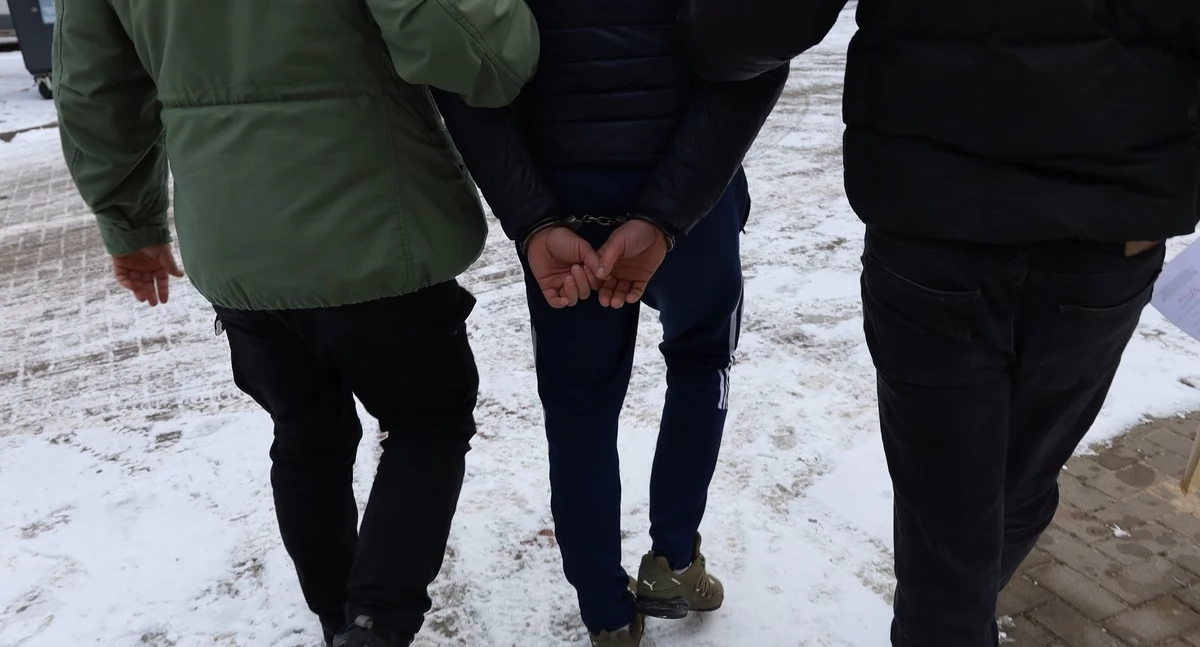 Złodziej kół samochodowych usłyszał 8 zarzutów