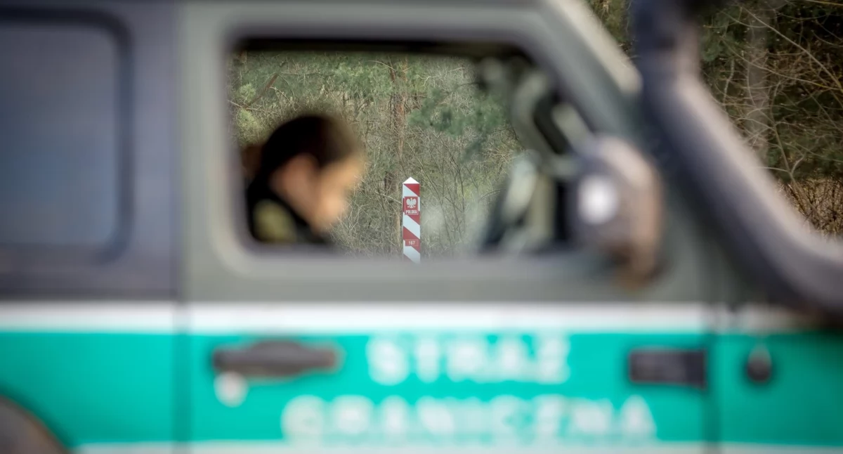 Rośnie presja migracyjna na granicy polsko – białoruskiej. Polskie służby mają dużo pracy