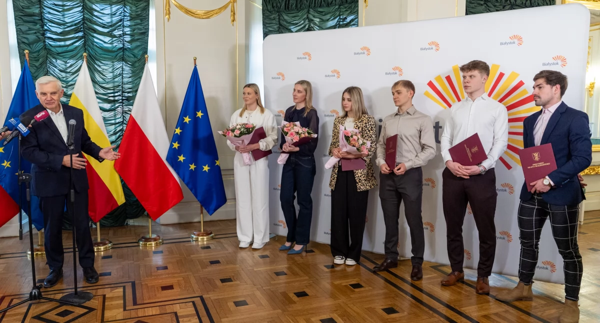 Dobre wyniki sportowców w Short Tracku docenione finansowo w Białymstoku