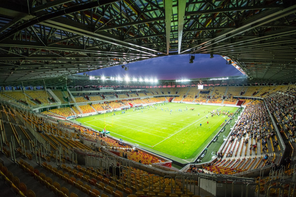 Stadion Miejski: Czy w tej wojnie dach nam spadnie na głowę?