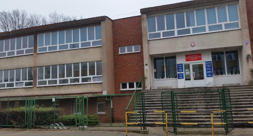 Za dużo zarzutów korupcyjnych. Trzeba było przekazać sprawę