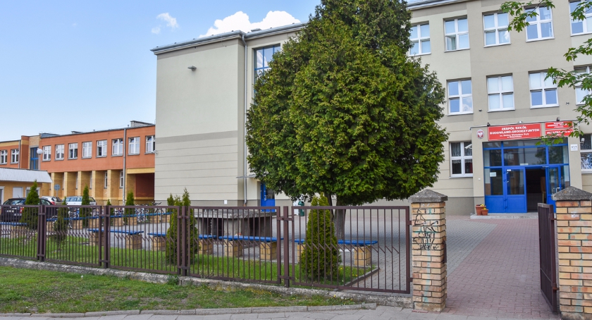 Szkolnictwo zawodowe ma zostać odbudowane