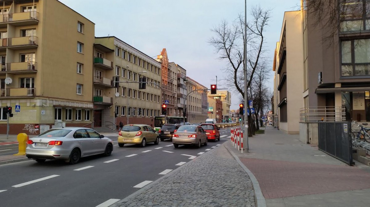 Zdałeś egzamin na prawo jazdy? To wcale nie znaczy, że umiesz jeździć