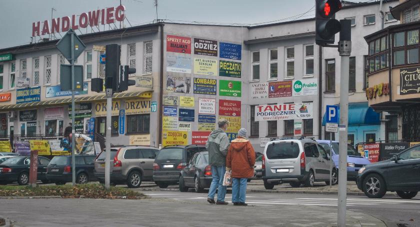 Jak długo Białystok ma zamiar tonąć w reklamach?