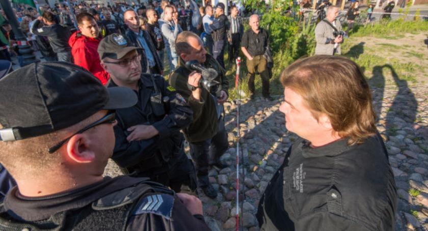 Wciąż zbierane są podpisy pod petycją o delegalizację