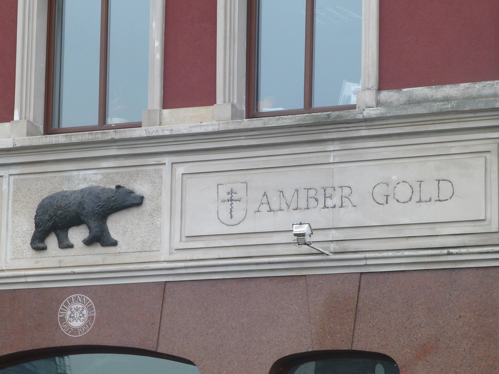 Afera Amber Gold: Dlaczego klienci stracili oszczędności?