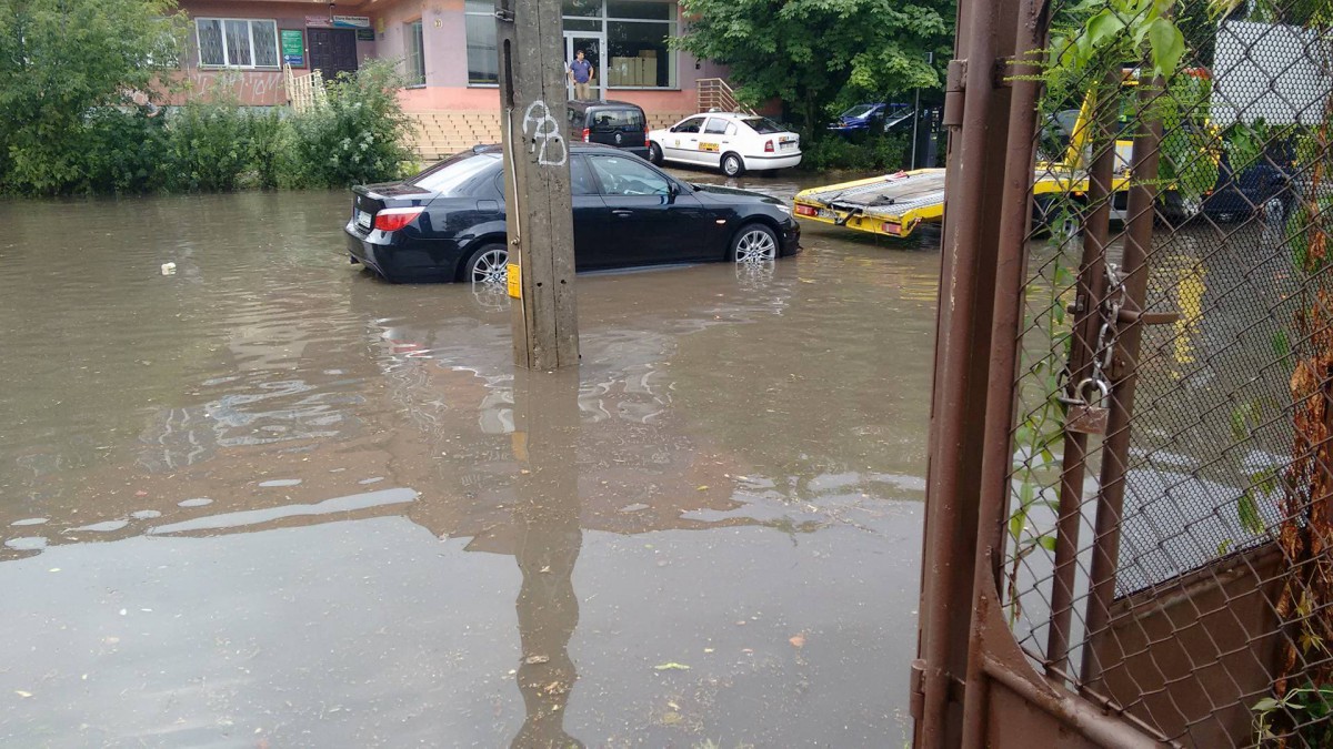 Zalanego auta wcale nie trzeba się pozbywać
