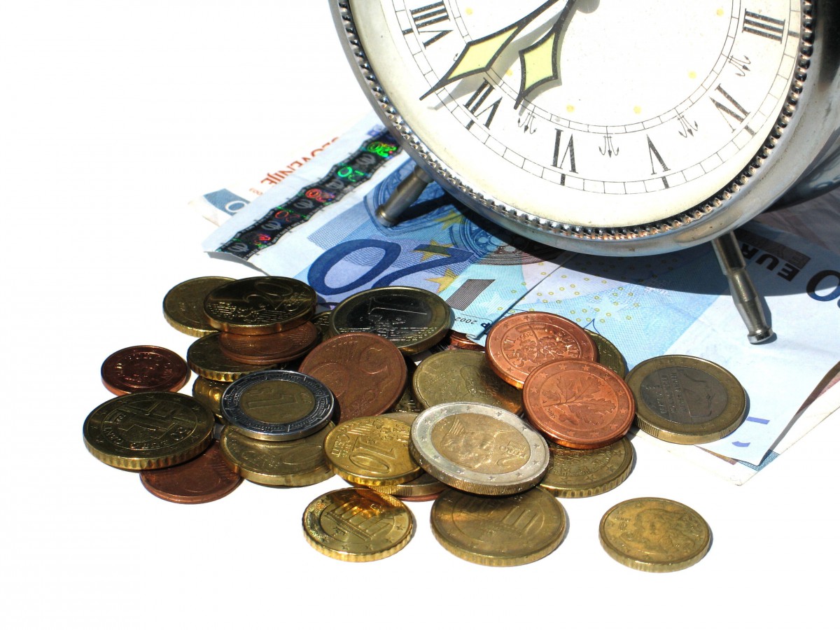Czy przewalutowanie kredytów walutowych na koszt banków może naruszać konstytucję?