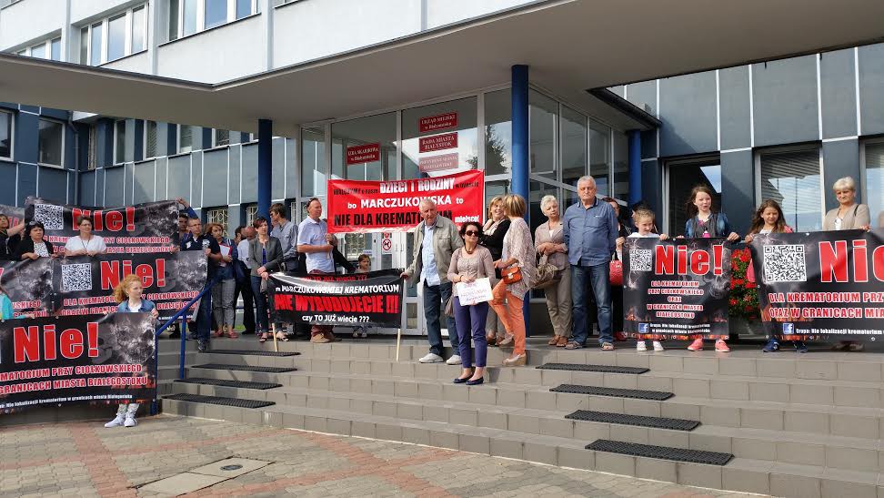 Brak konsultacji z mieszkańcami w sprawie krematorium to wina inwestora?