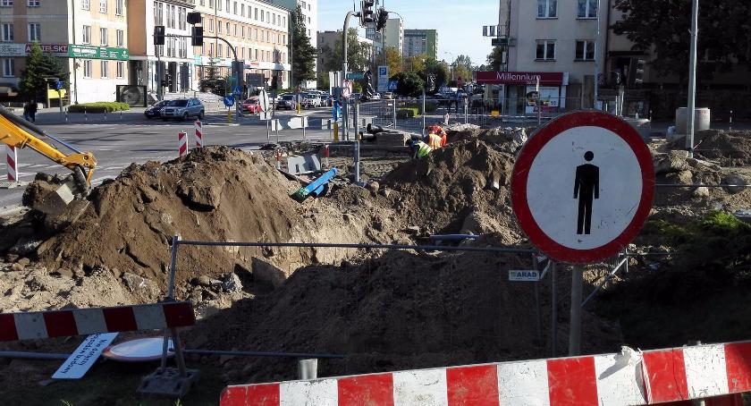 Gdy trwa paraliż miasta mieszkańcy słyszą, że ulżyć im nie da się i nie można