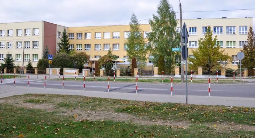 Dziecko nie chce chodzić do klasy sportowej, ale musi i już