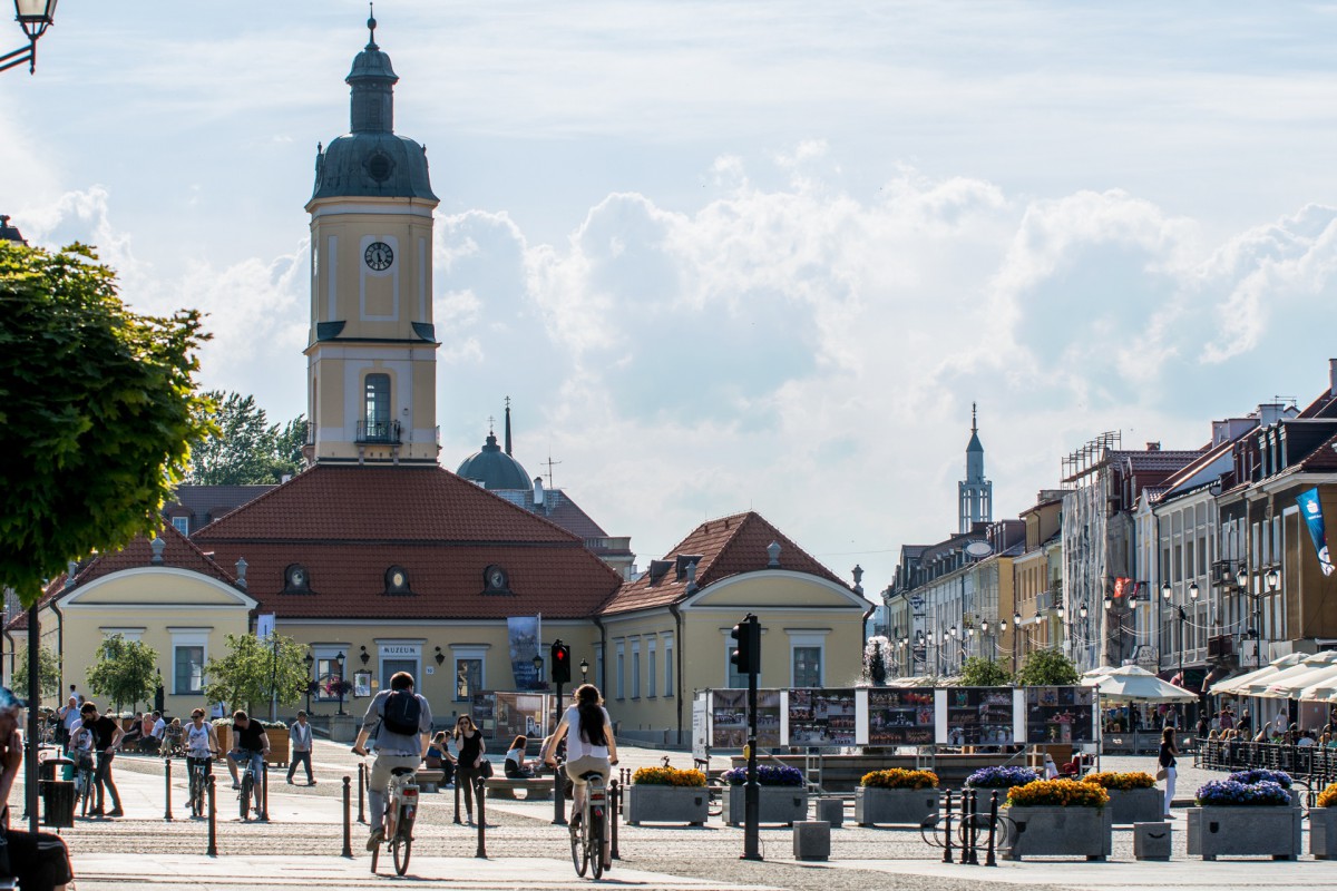 Białostocka młodzież żyje w wirtualnym świecie, kiepsko z jej zdrowiem psychicznym