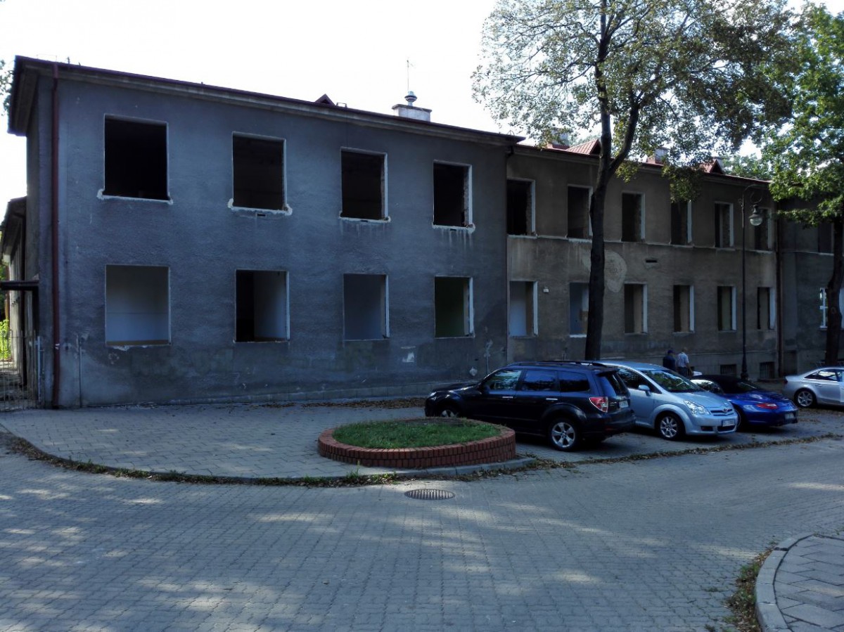 Za chwilę z Lipowej 41 zostanie kupa gruzu