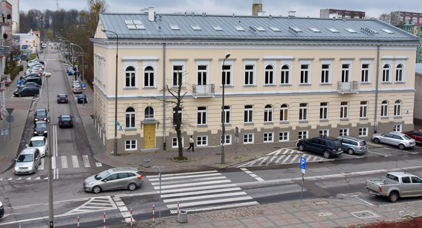 Budynek dla pozarządówek prawie jak lotnisko